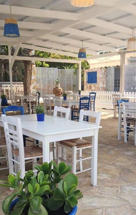 Eratous Seaside House Villa Agii Dimitrios ke Panteleimon Kültér fotó