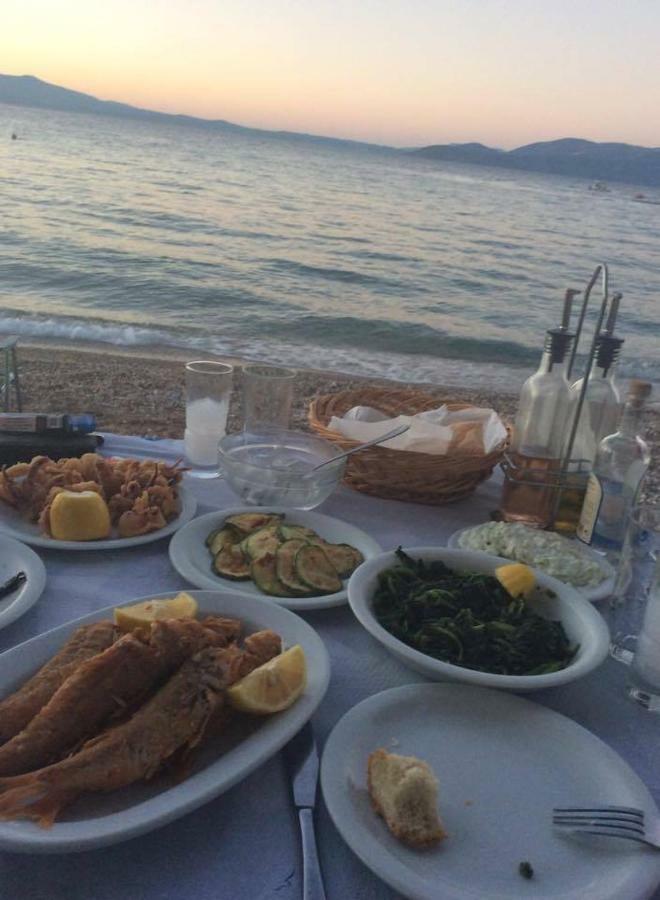 Eratous Seaside House Villa Agii Dimitrios ke Panteleimon Kültér fotó