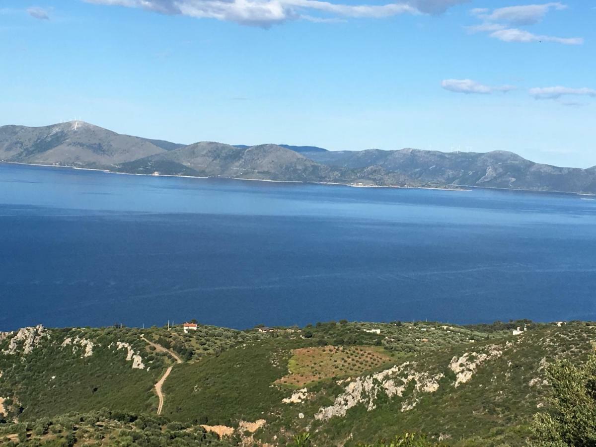 Eratous Seaside House Villa Agii Dimitrios ke Panteleimon Kültér fotó